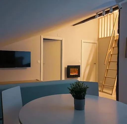 Portu - En El Puerto De * Elantxobe